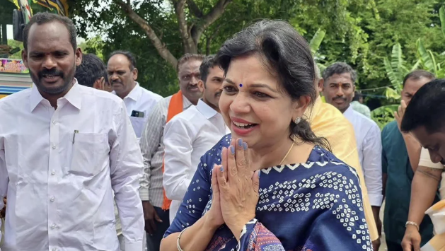 த.வெ.க.-பா.ம.க. கூட்டணி பேச்சு தீவிரம்? சவுமியா அன்புமணிக்கு அமைச்சர் பதவி?